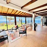 Oasis In Madeira By Ymr Holiday home *