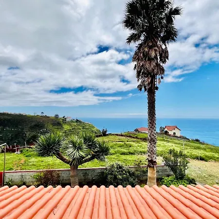 Oasis In Madeira By Ymr Raposeira do Logarinho