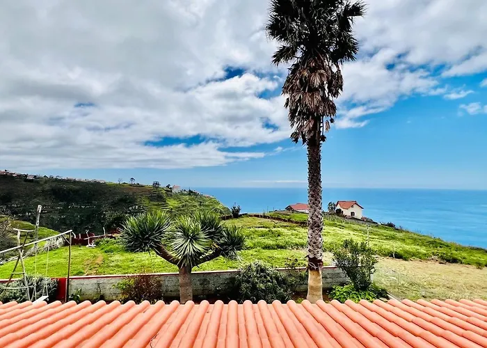 Oasis In Madeira By Ymr Raposeira do Logarinho