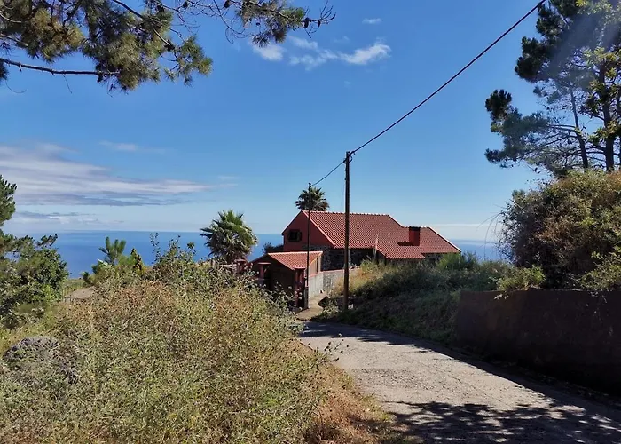 Oasis In Madeira By Ymr * Raposeira do Logarinho