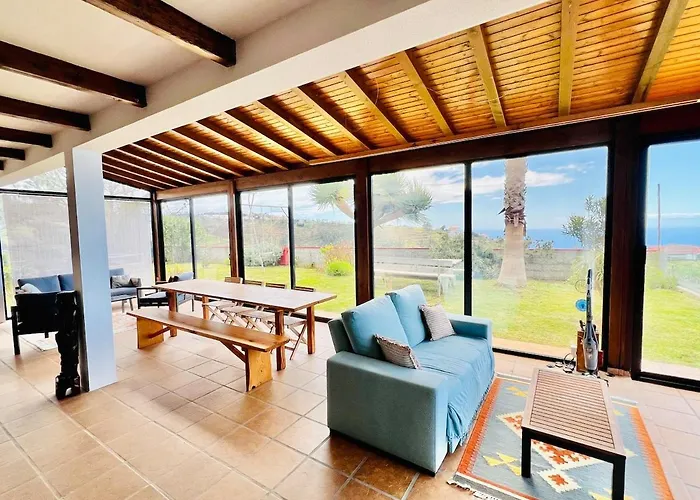 Oasis In Madeira By Ymr * Raposeira do Logarinho